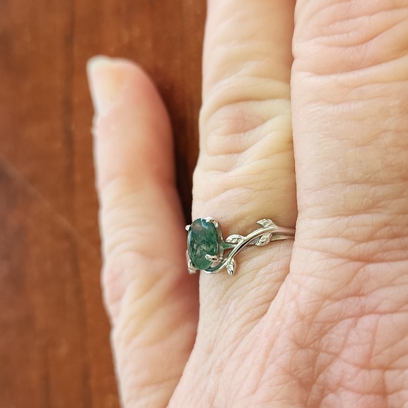 Elegant 925 Sterling Silver Ring Inlaid Green Color Moss Agate Elegant - Picture 6 of 8